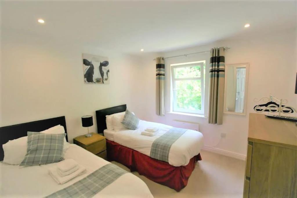 Beautiful Loch Side Apartment With Panoramic Views Fort William Exteriör bild