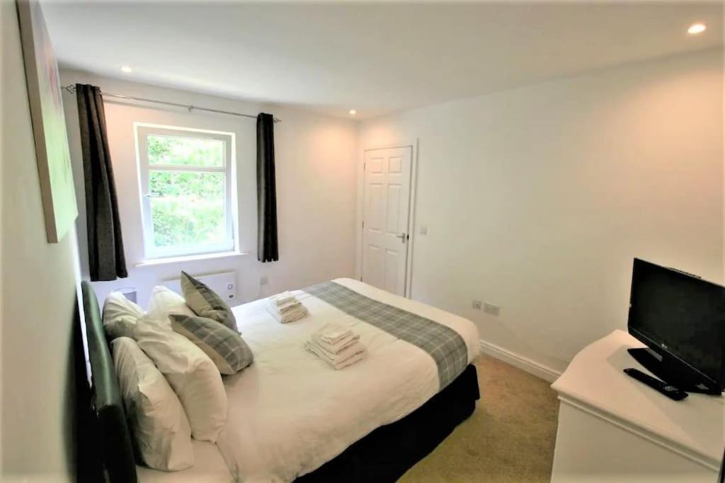 Beautiful Loch Side Apartment With Panoramic Views Fort William Exteriör bild